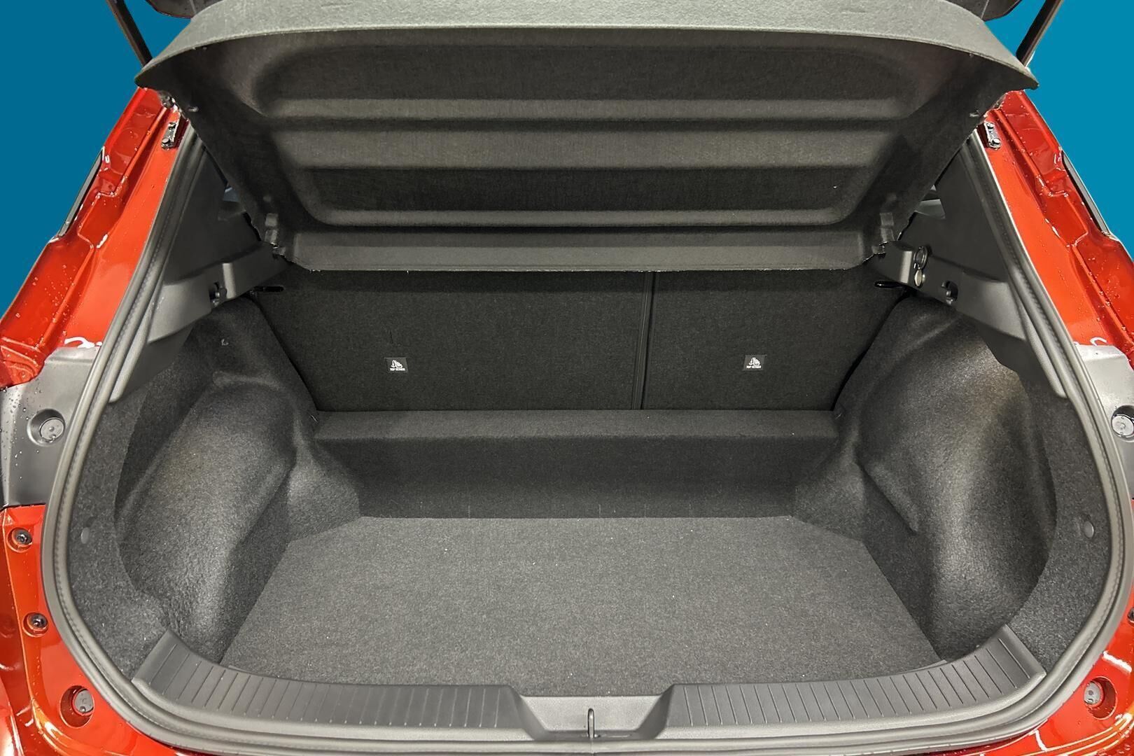 Nissan Qashqai iso kuva 14