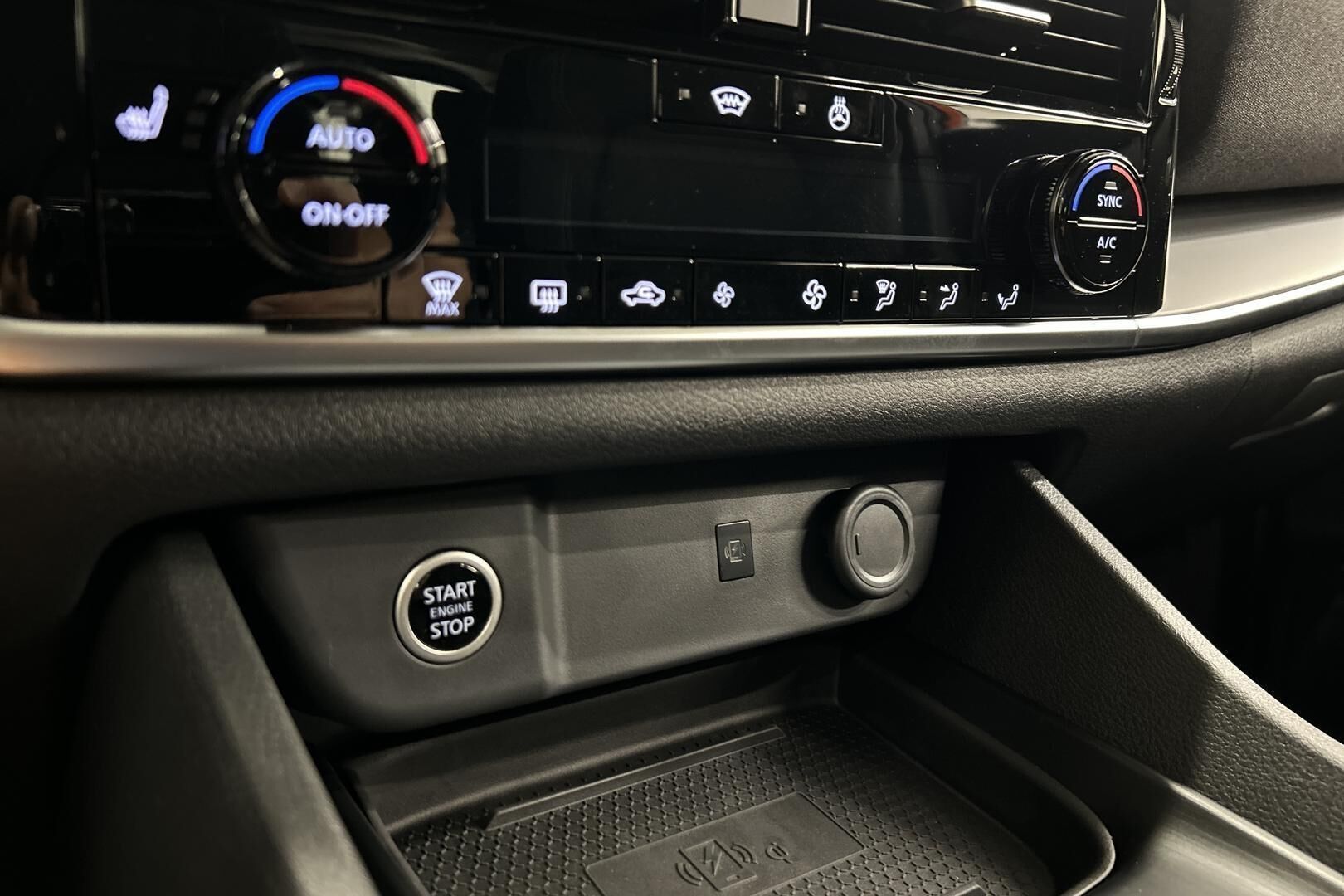 Nissan Qashqai iso kuva 5