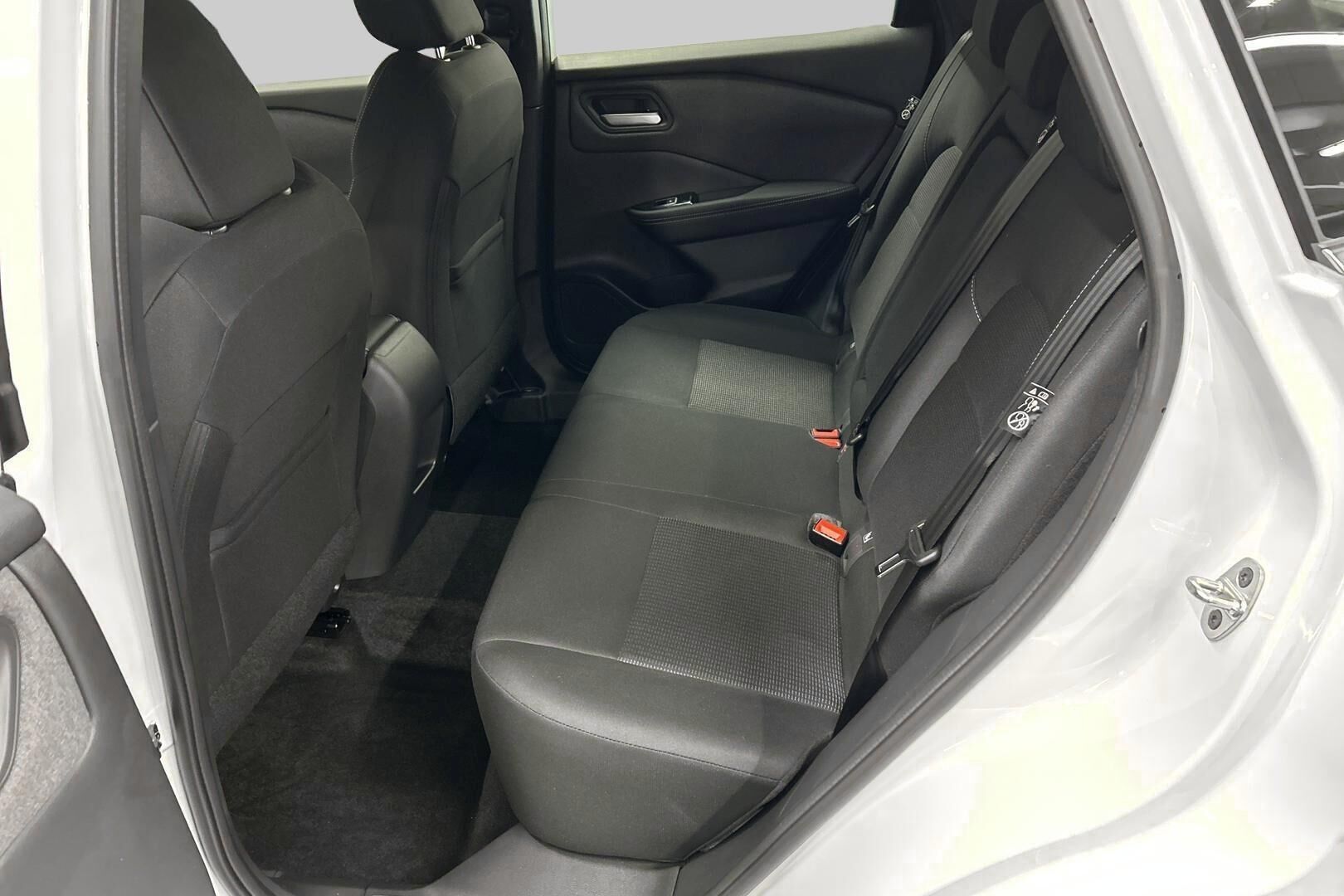 Nissan Qashqai iso kuva 9
