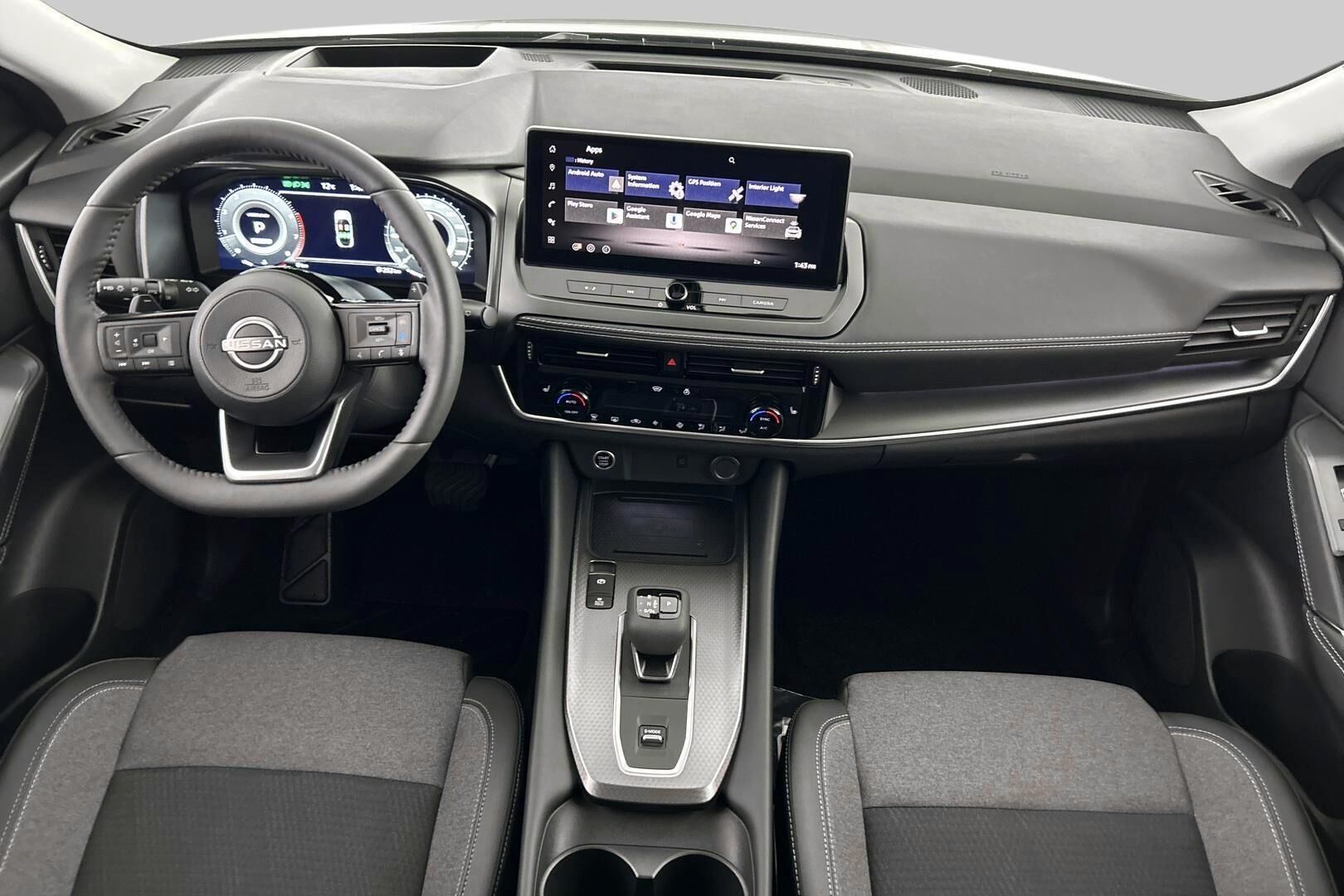 Nissan Qashqai iso kuva 9