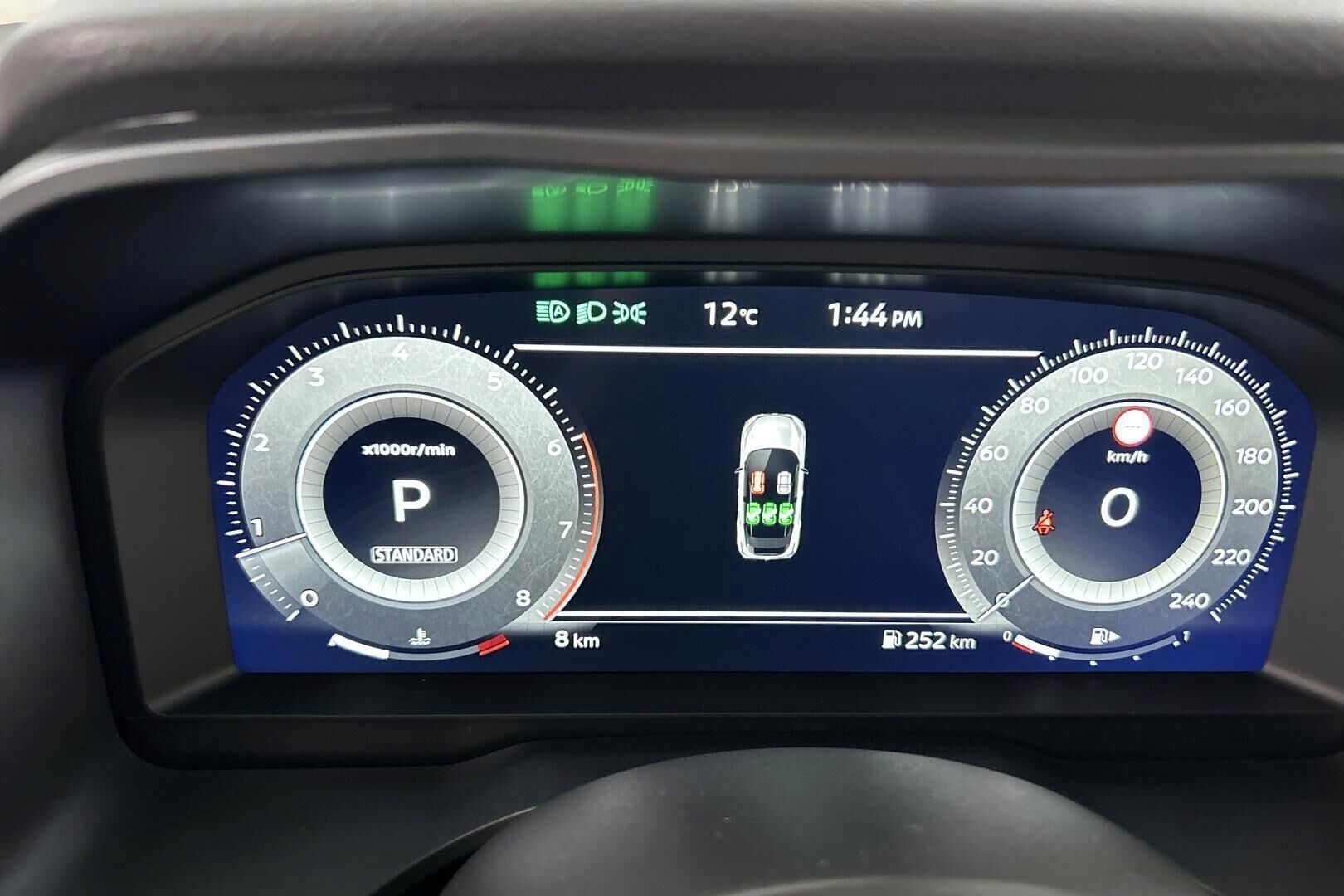Nissan Qashqai iso kuva 12
