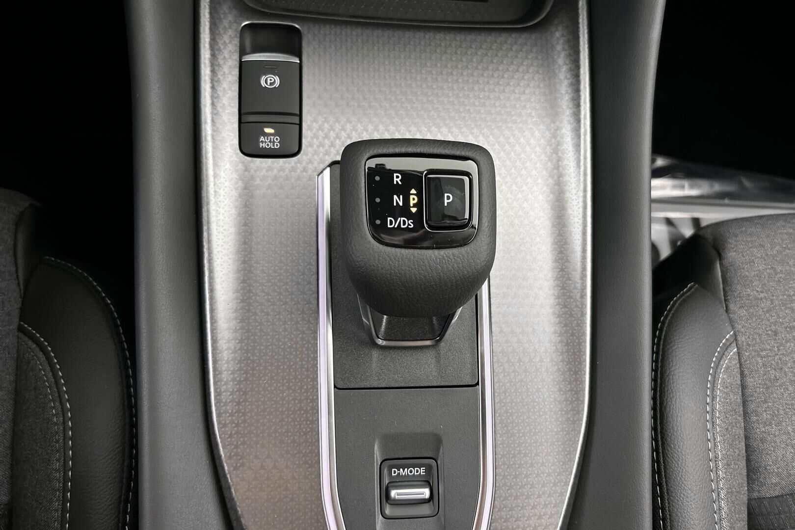 Nissan Qashqai iso kuva 18