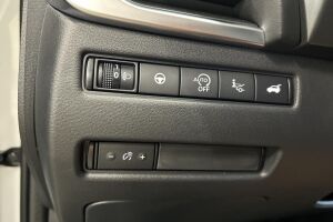 Nissan Qashqai esikatselu 18