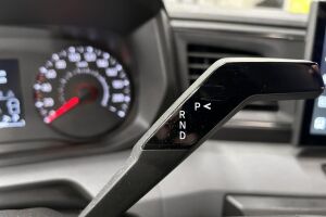 Nissan Interstar esikatselu 17