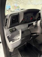 Nissan Interstar esikatselu 5