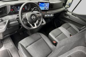 Nissan Interstar esikatselu 8