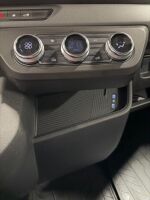 Nissan Interstar esikatselu 8