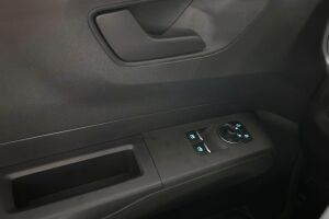 Ford Transit Courier esikatselu 11