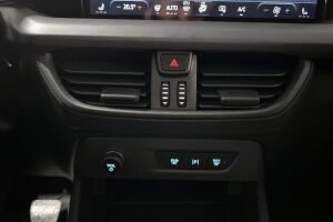 Ford Transit Courier esikatselu 16