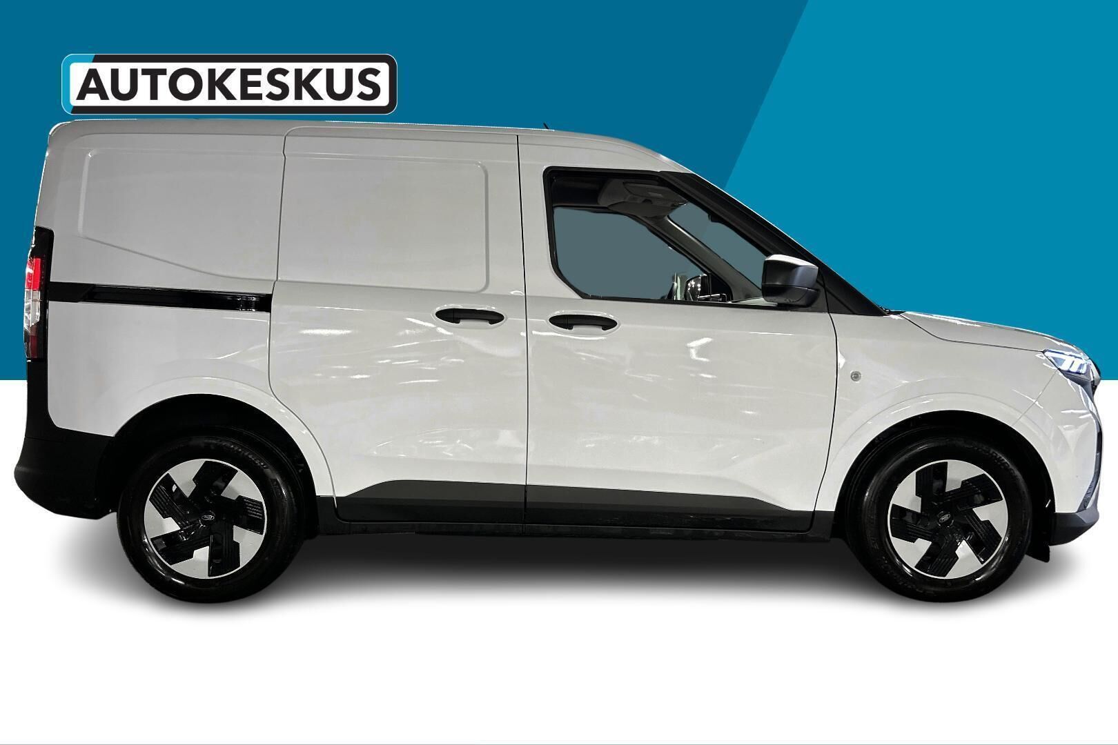 Ford Transit Courier iso kuva 2