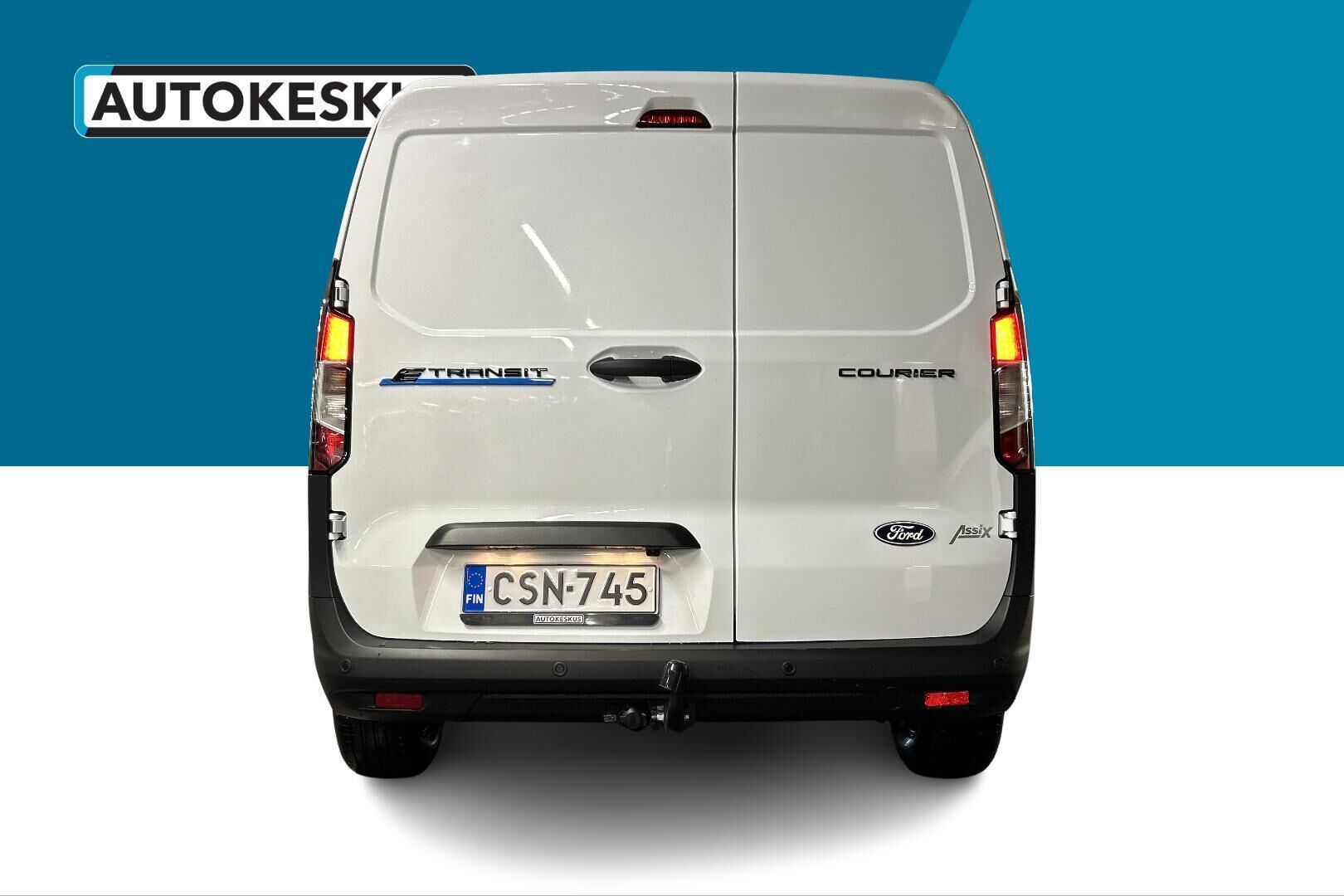 Ford Transit Courier iso kuva 3