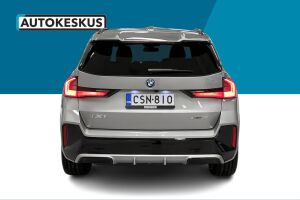 BMW iX1 esikatselu 2