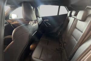 BMW iX2 esikatselu 7