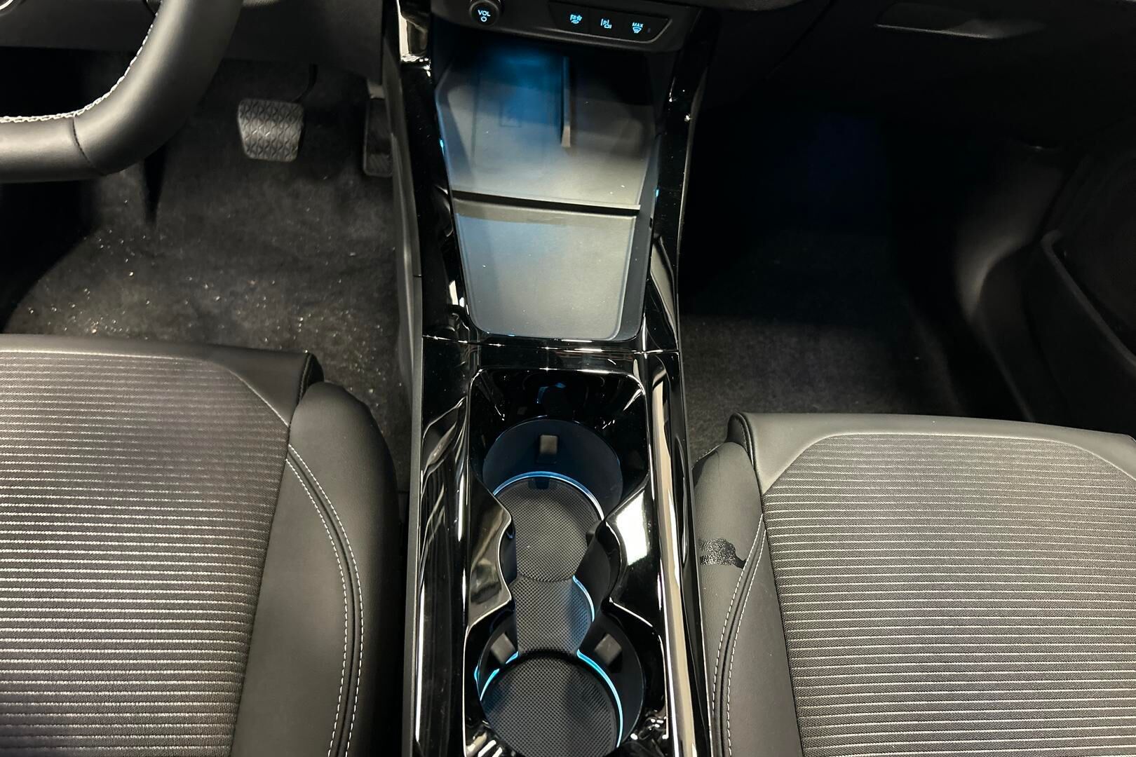 Ford Puma Gen-E iso kuva 10