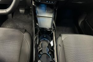 Ford Puma Gen-E esikatselu 10