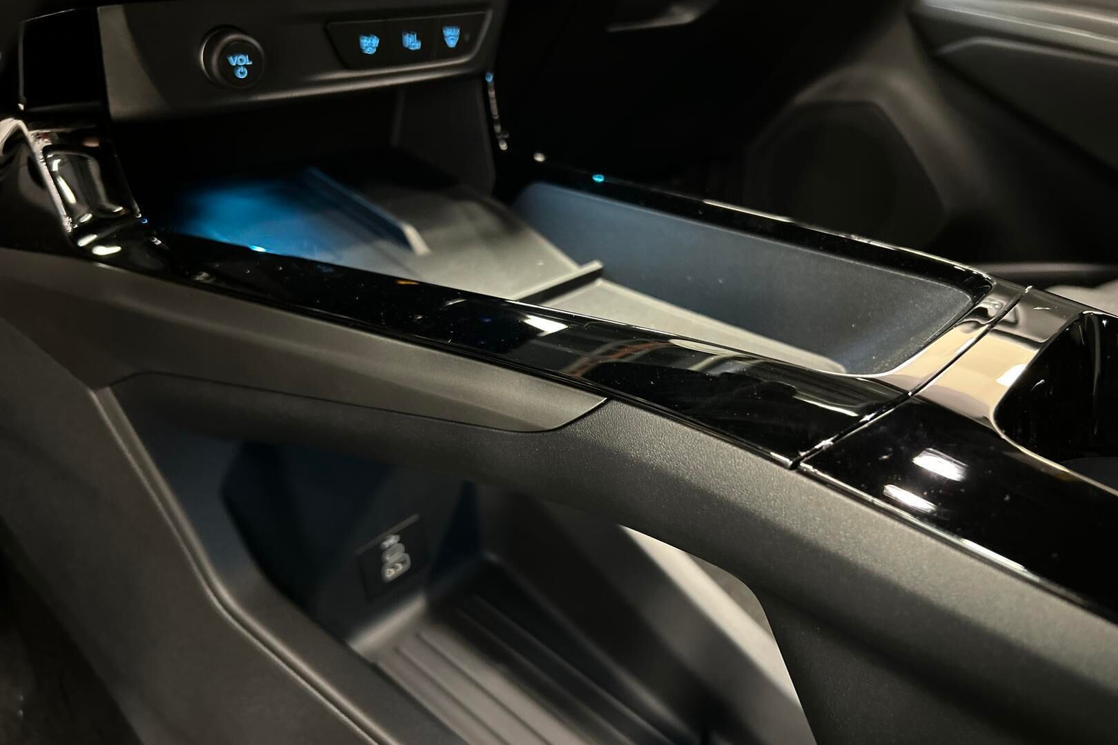 Ford Puma Gen-E iso kuva 11