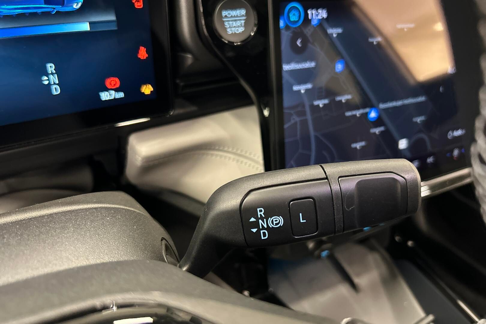 Ford Puma Gen-E iso kuva 13