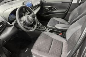 Toyota Yaris esikatselu 13