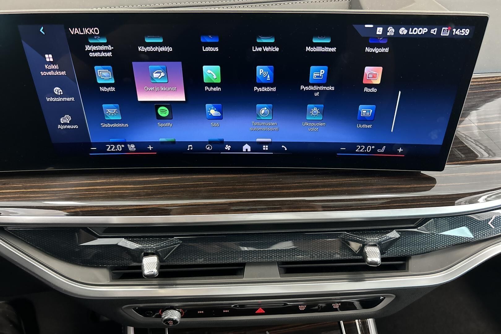 BMW X5 iso kuva 37