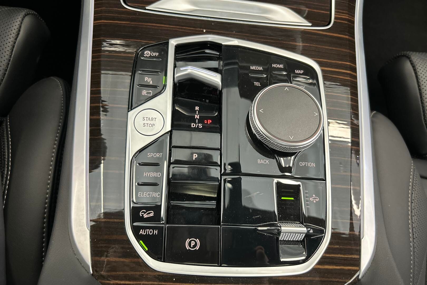 BMW X5 iso kuva 17