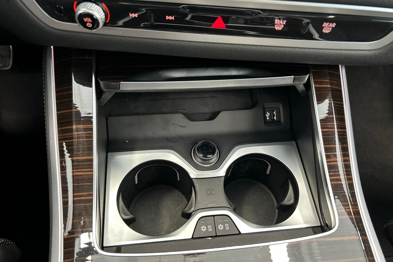 BMW X5 iso kuva 18