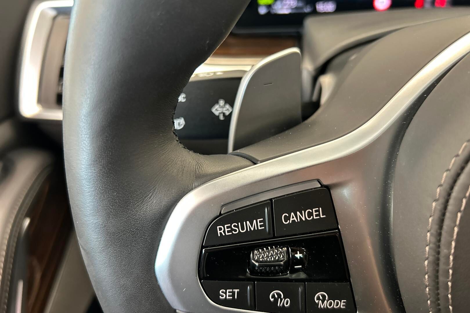 BMW X5 iso kuva 39