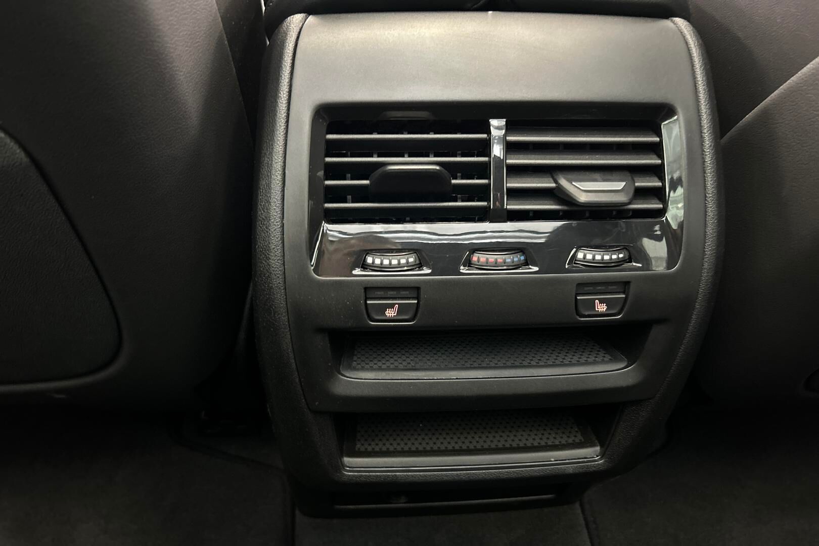 BMW X5 iso kuva 26
