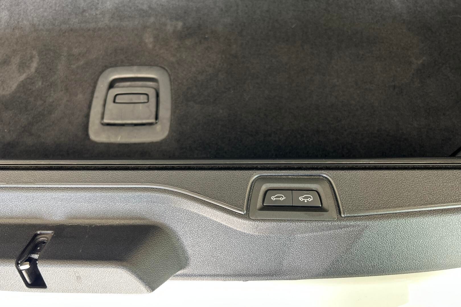 BMW X5 iso kuva 28