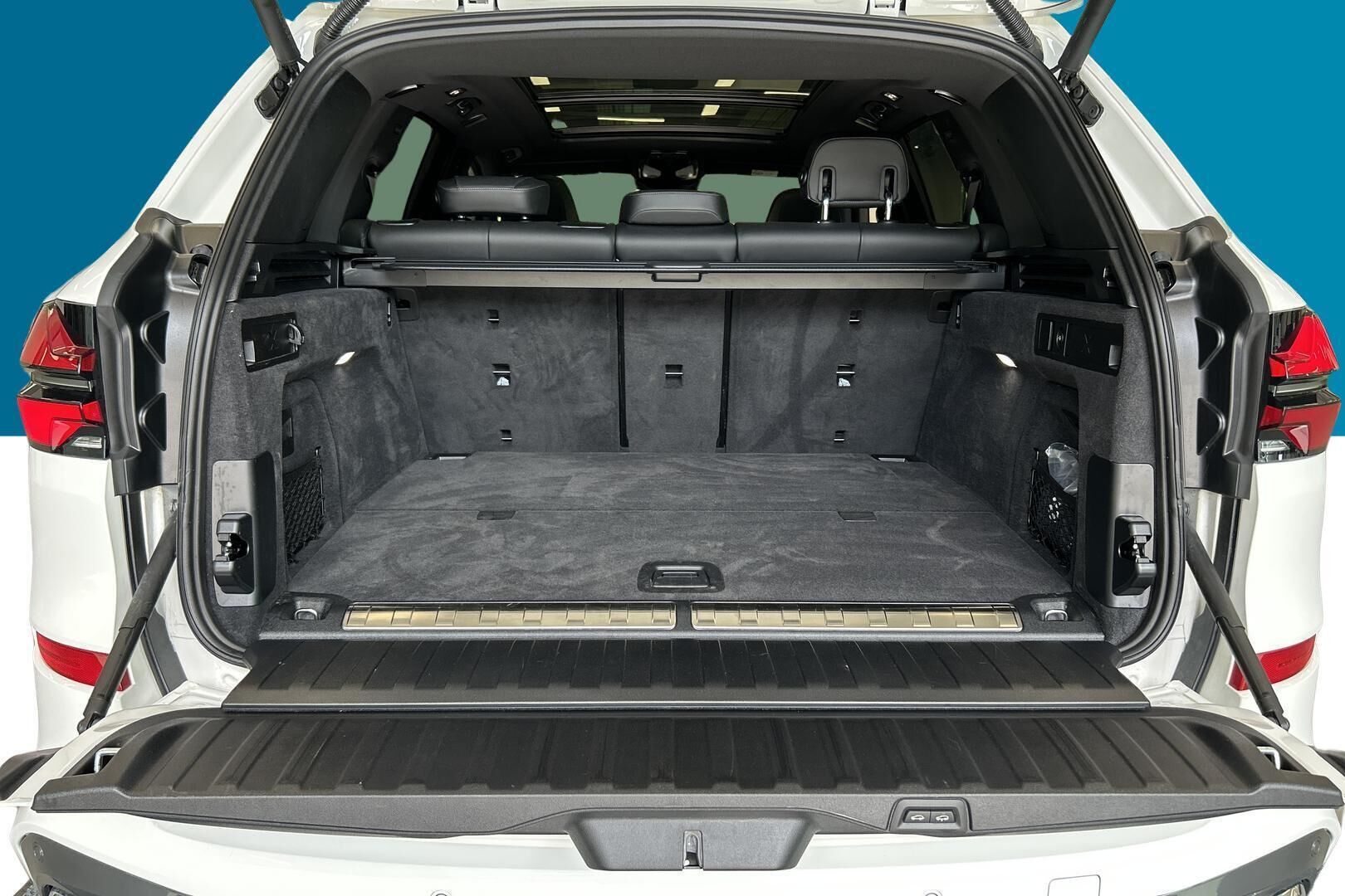 BMW X5 iso kuva 30