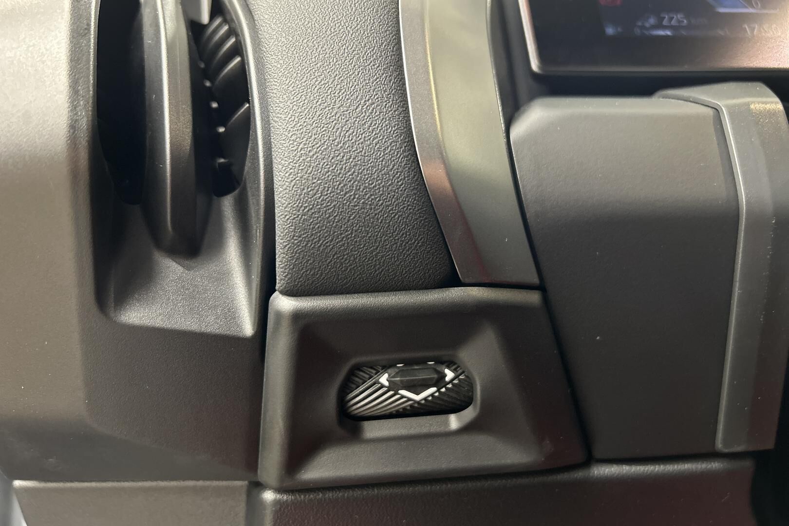 BMW X3 iso kuva 19