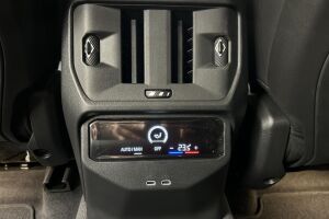 BMW X3 esikatselu 23