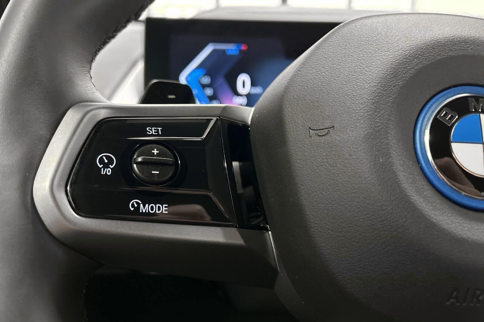 BMW X3 iso kuva 18