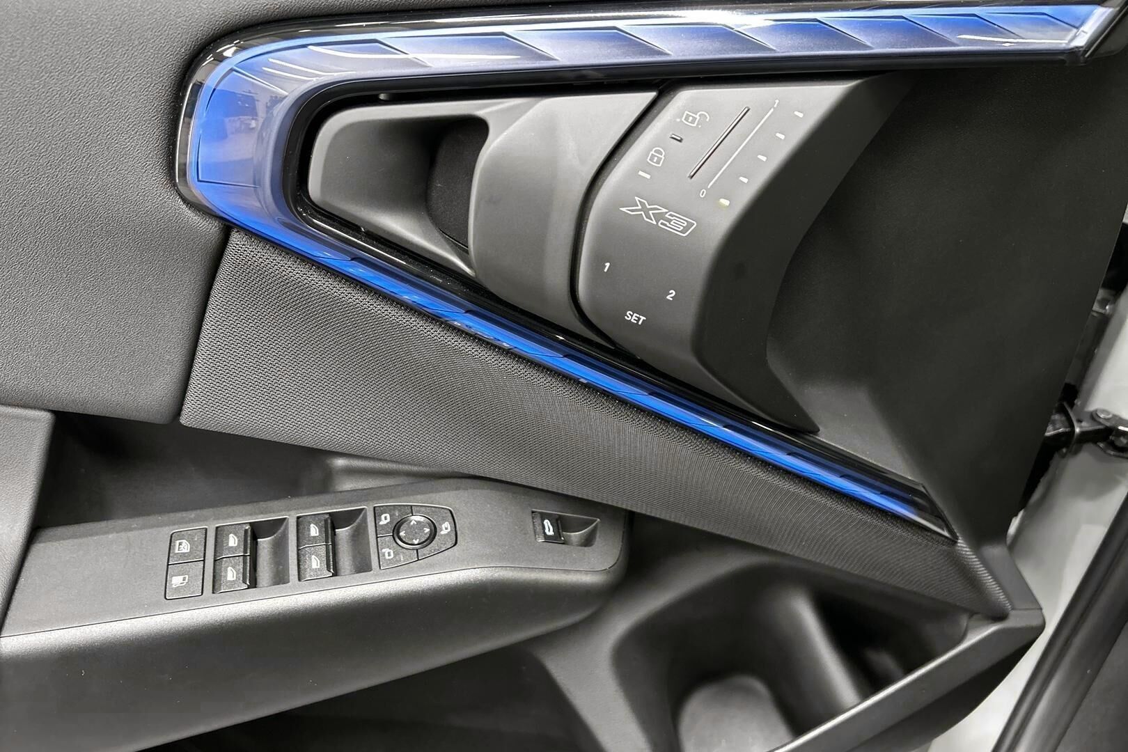 BMW X3 iso kuva 19