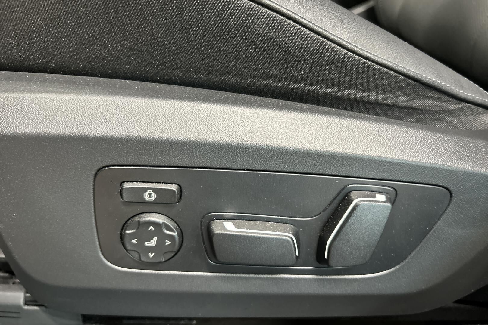 BMW X3 iso kuva 15