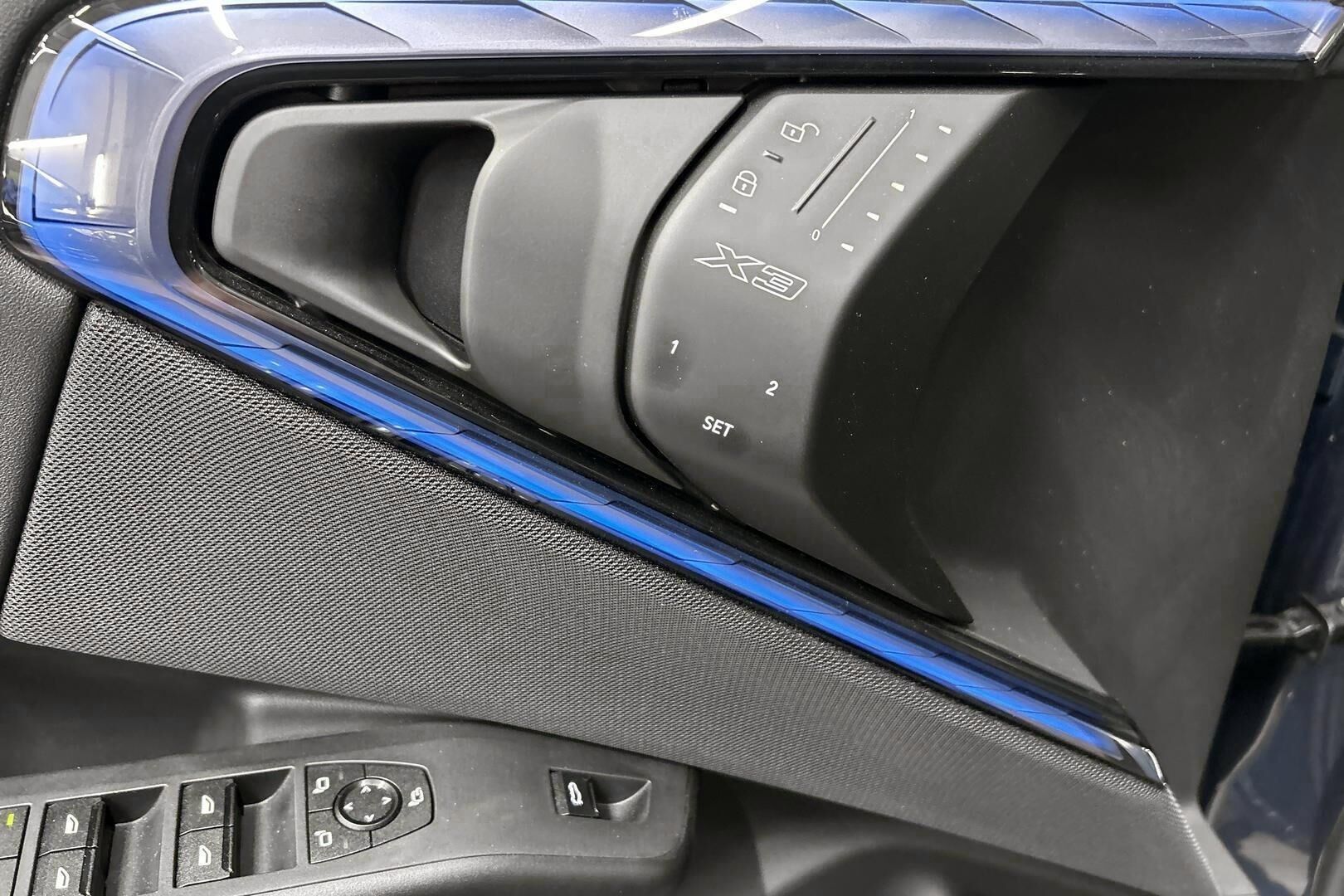 BMW X3 iso kuva 13