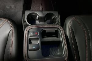 Ford Mustang Mach-E esikatselu 21