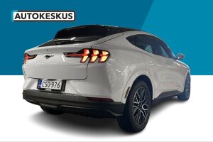 Ford Mustang Mach-E esikatselu 4
