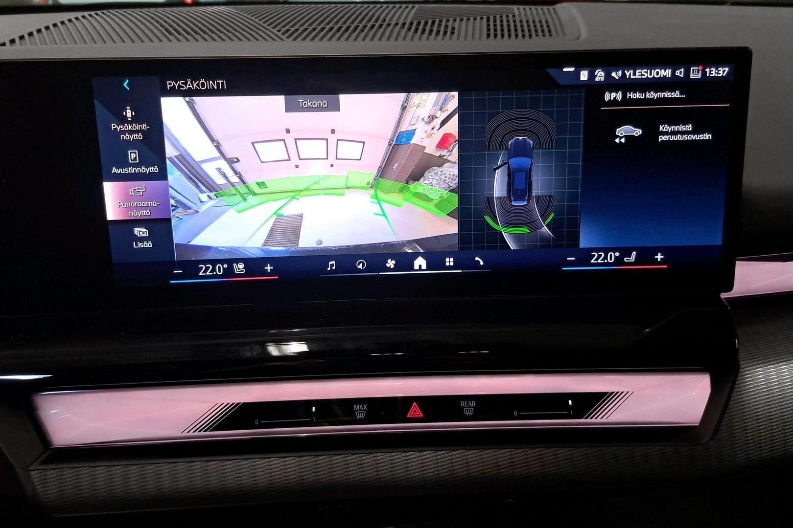 BMW I5 iso kuva 5
