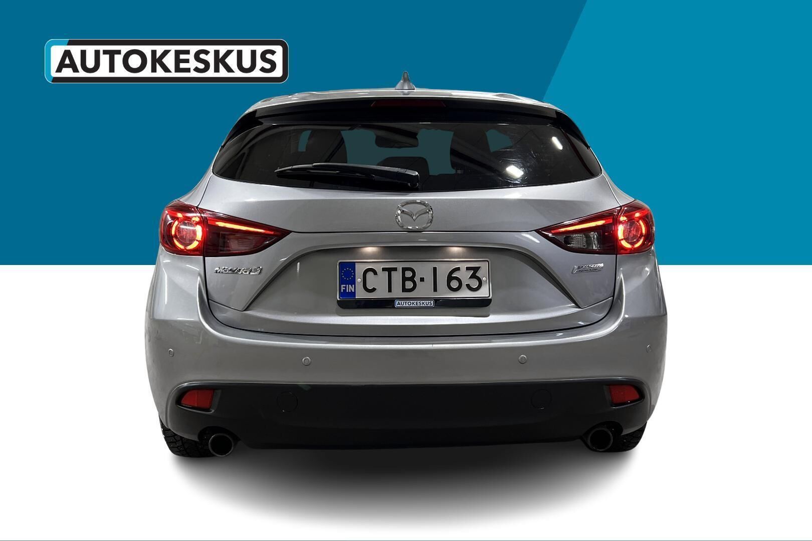 Mazda 3 iso kuva 5