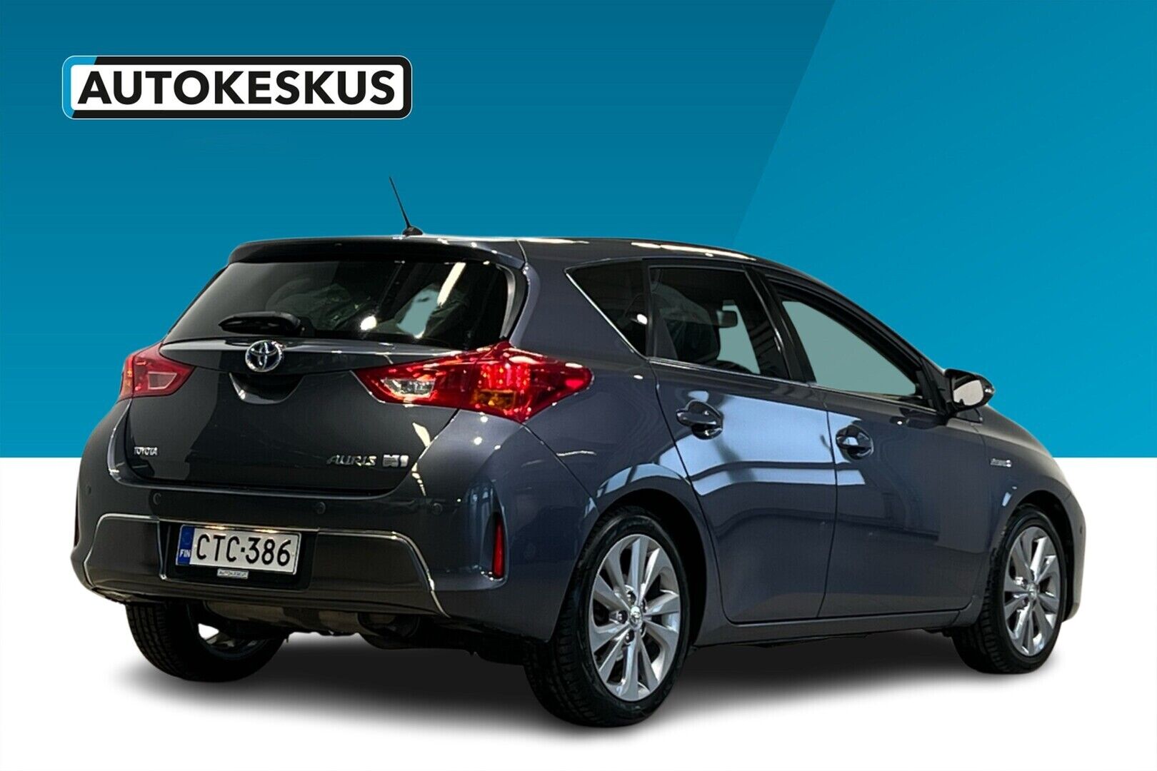 Toyota Auris iso kuva 0