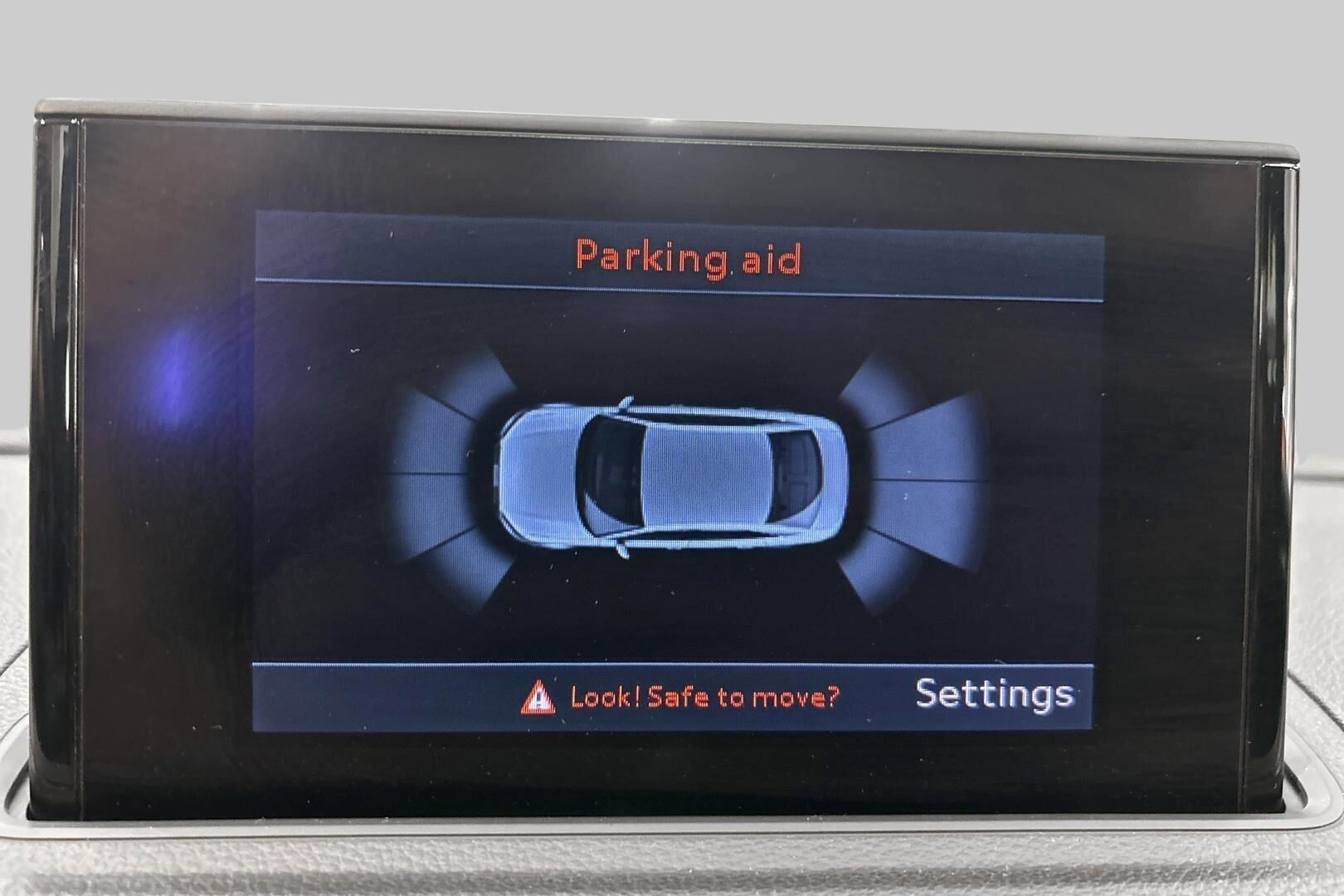 Audi A3 iso kuva 10