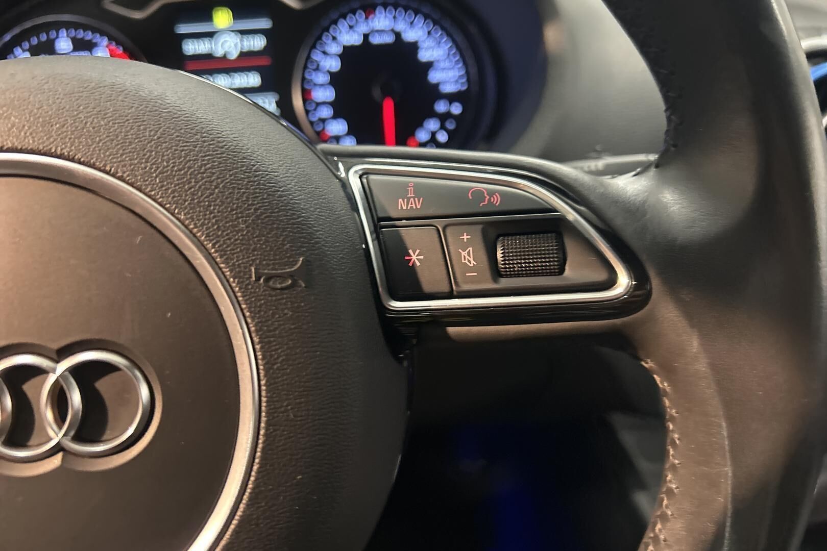 Audi A3 iso kuva 12