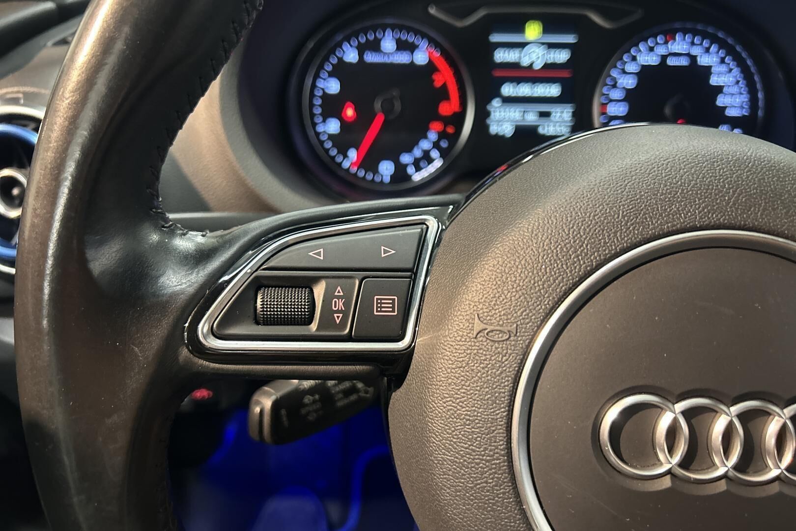 Audi A3 iso kuva 23