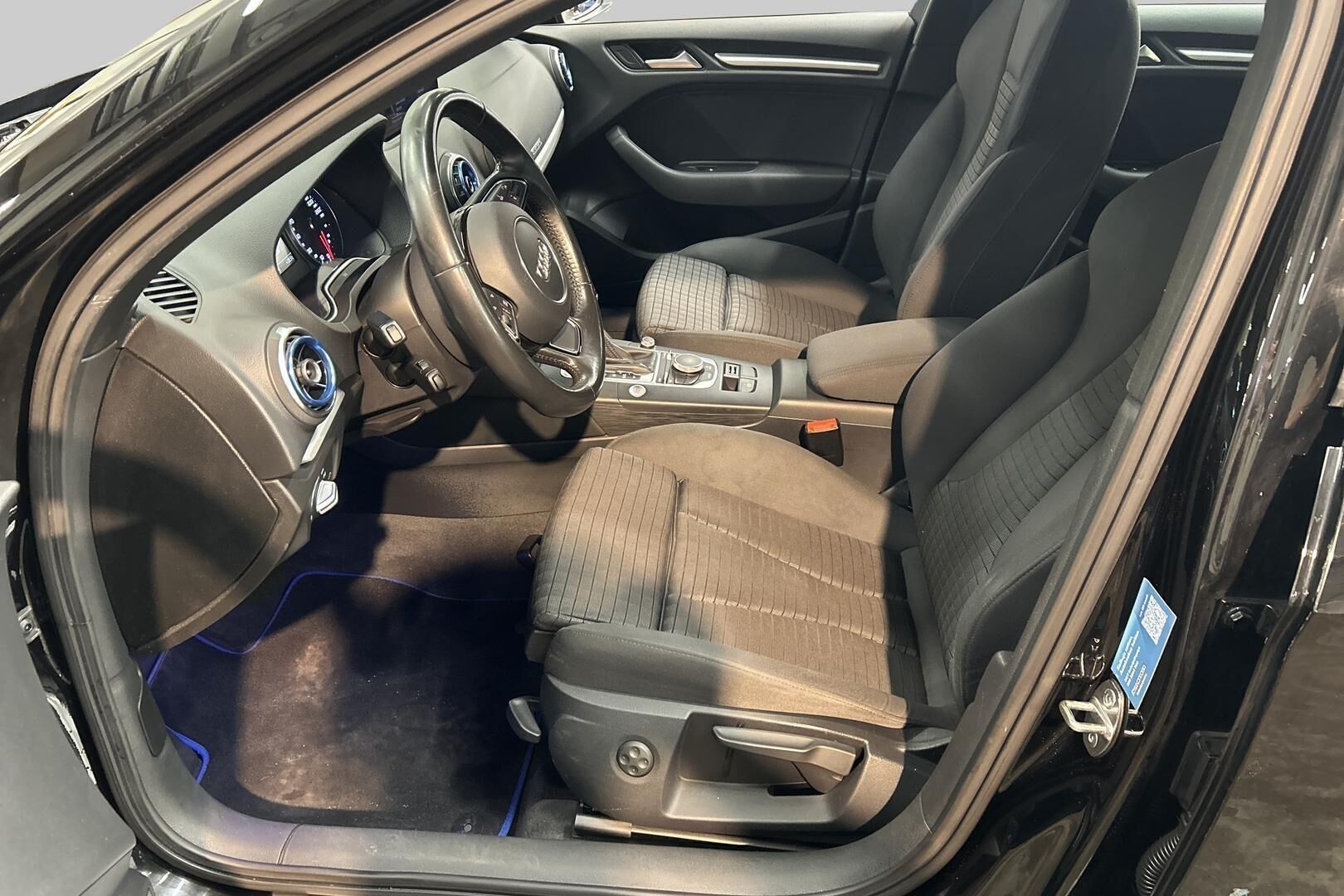 Audi A3 iso kuva 6