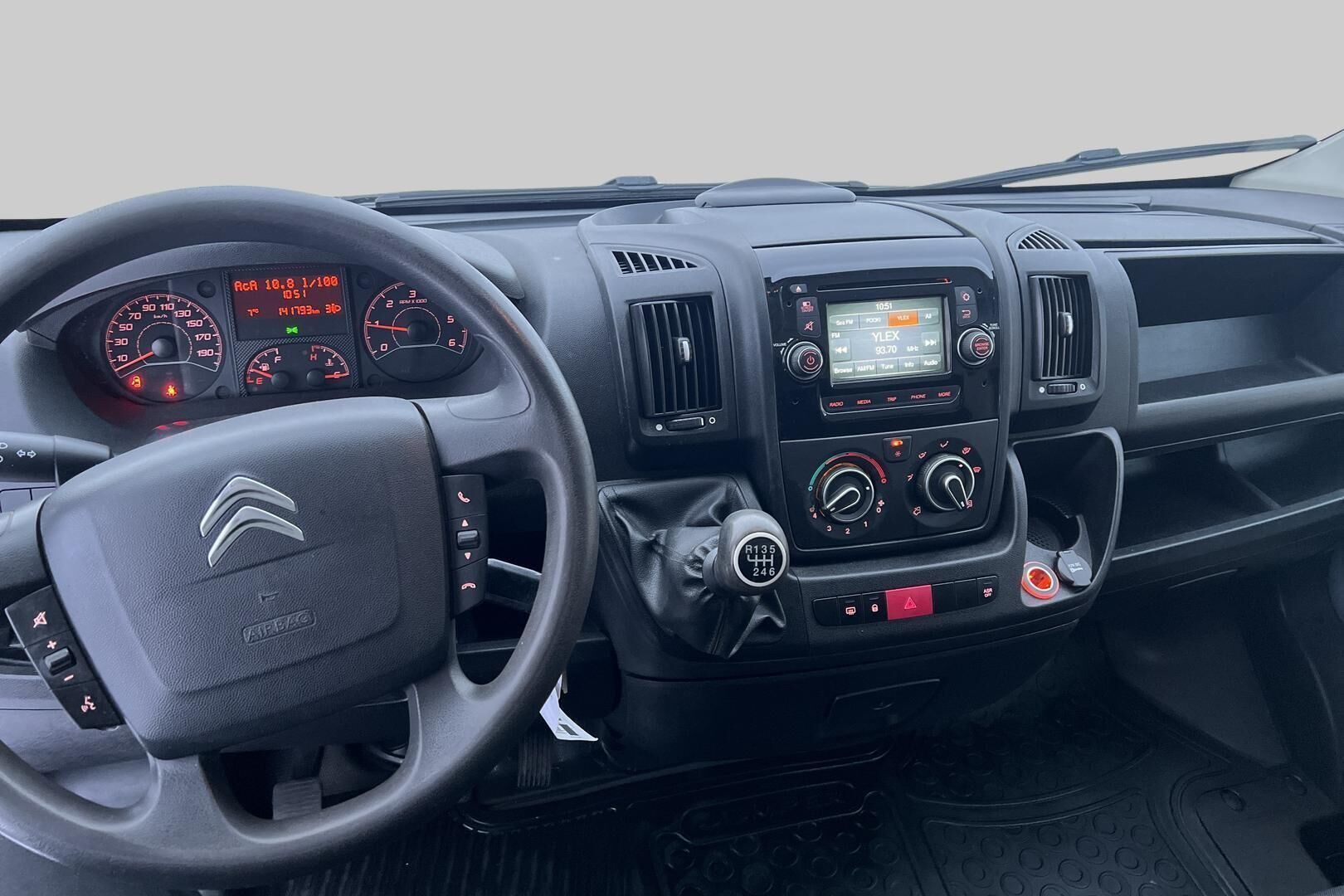 Citroen Jumper iso kuva 12