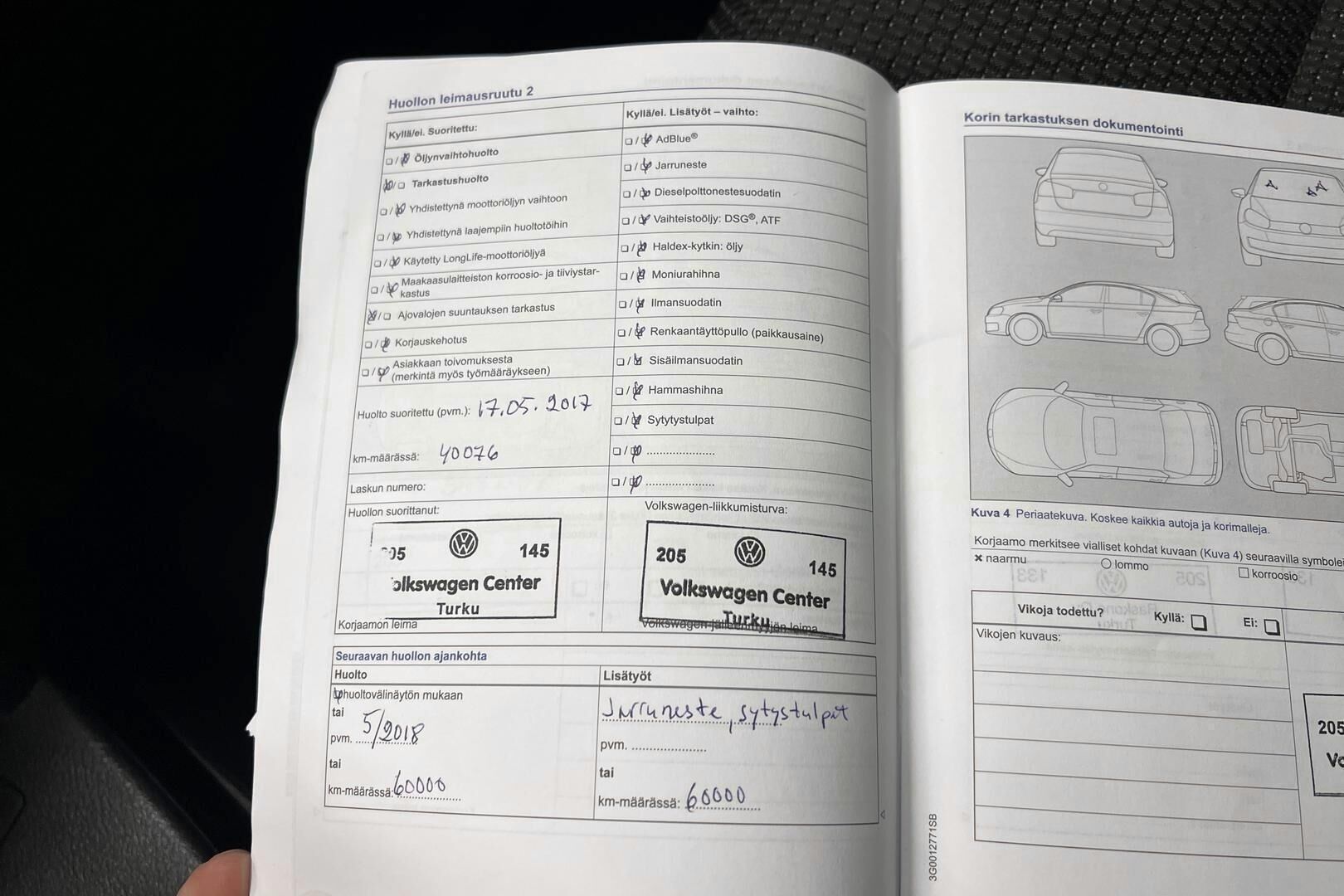 Volkswagen Touran iso kuva 16