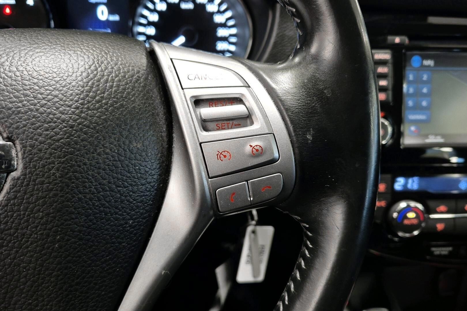 Nissan Qashqai iso kuva 18