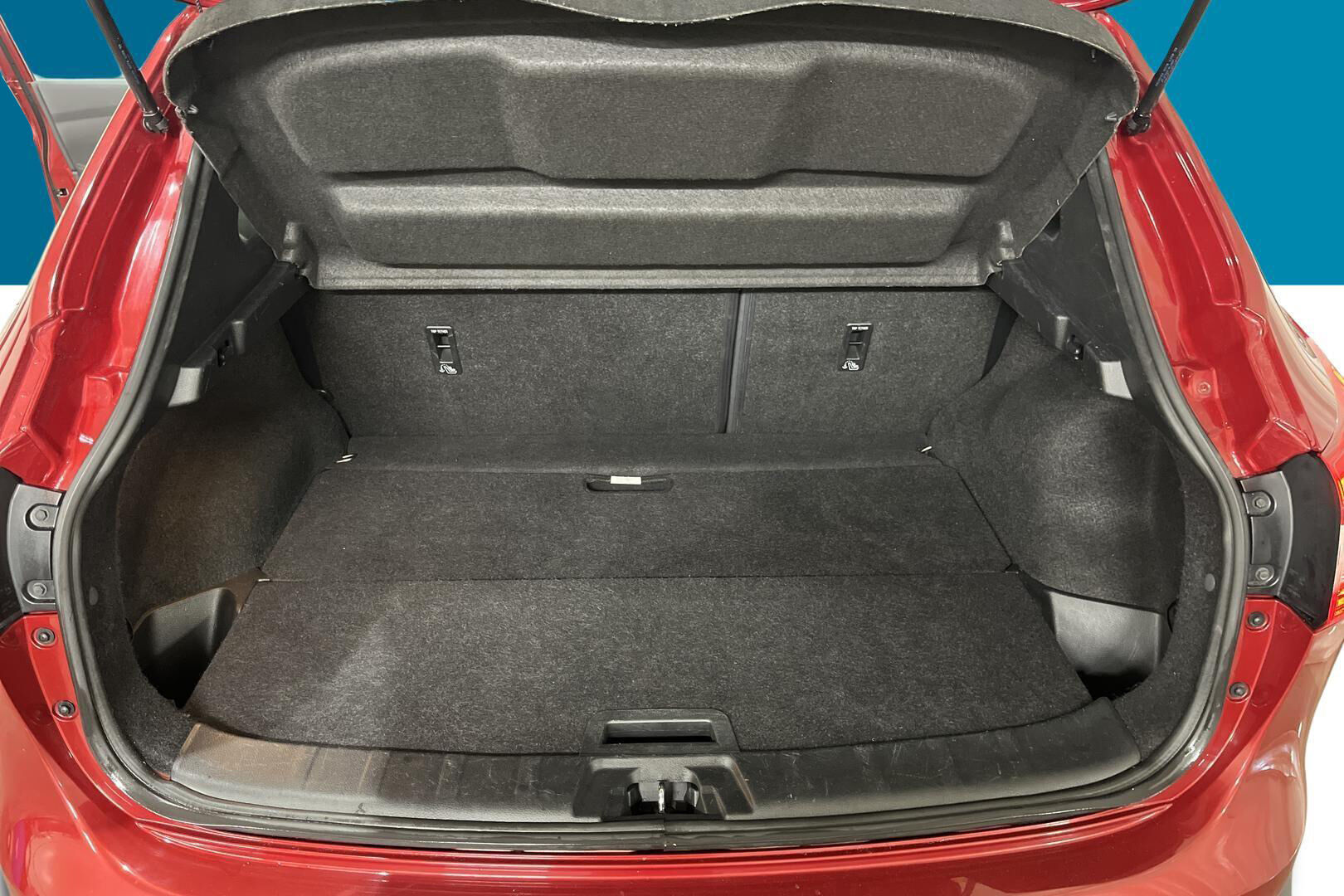 Nissan Qashqai iso kuva 12