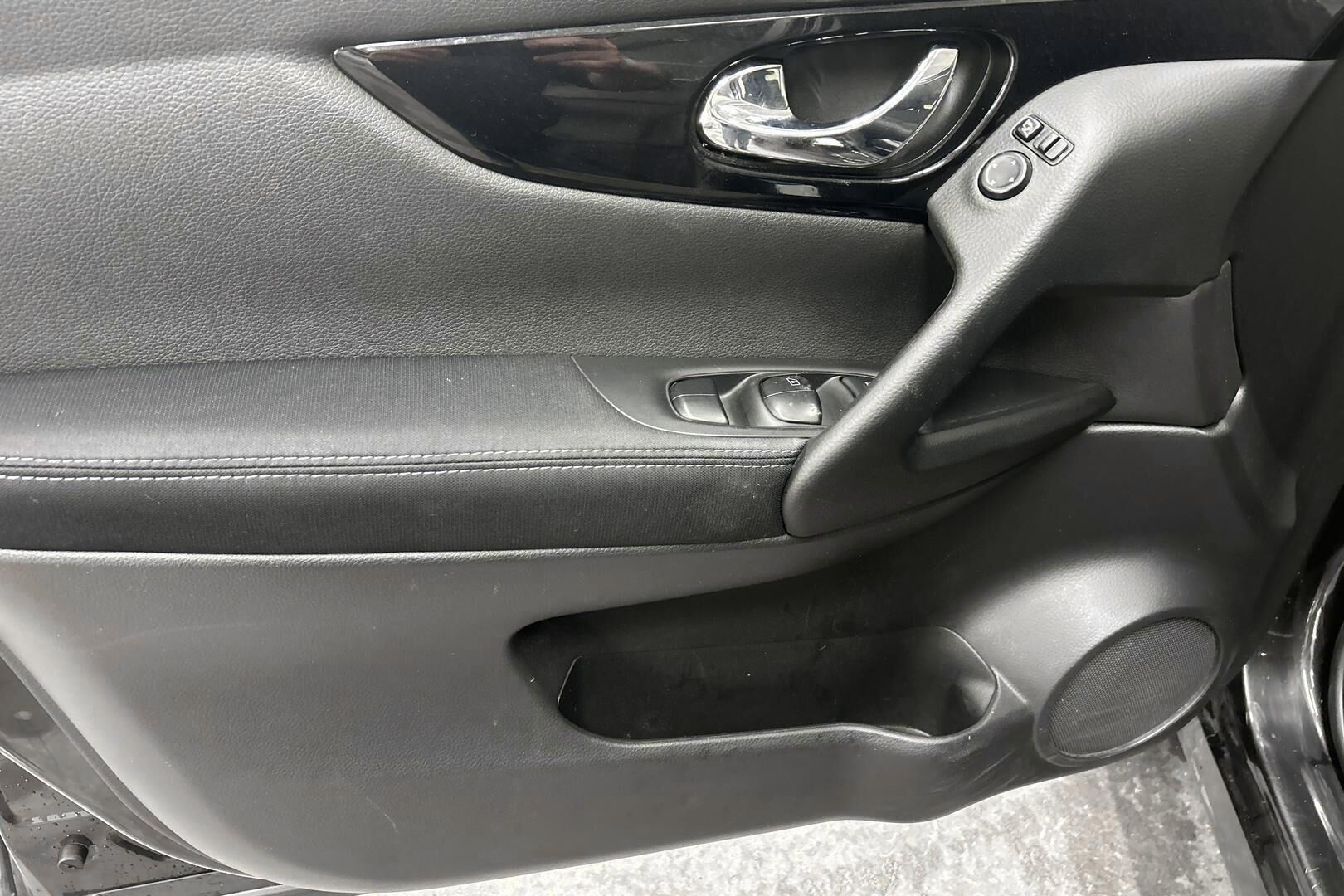 Nissan Qashqai iso kuva 13