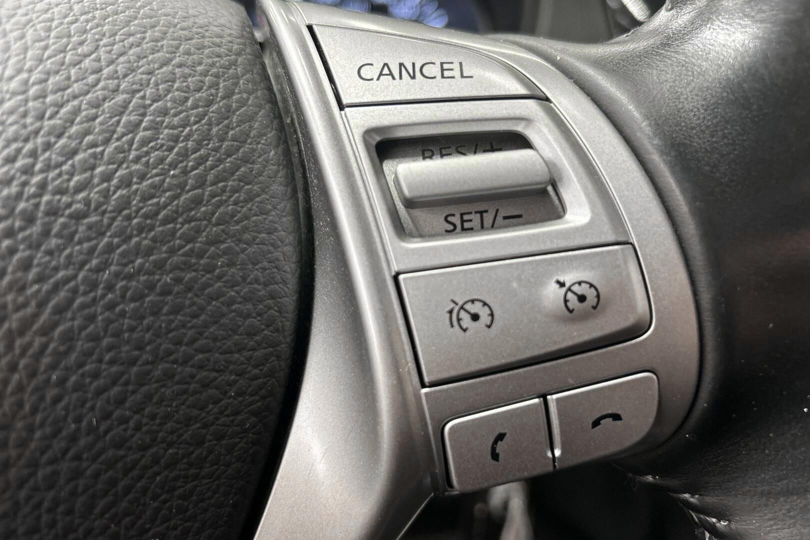 Nissan Qashqai iso kuva 15